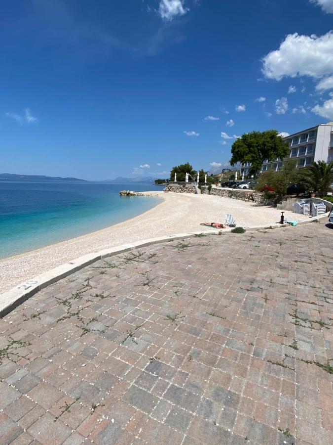 Villa Leo Beach Apartment พอดโกรา ภายนอก รูปภาพ